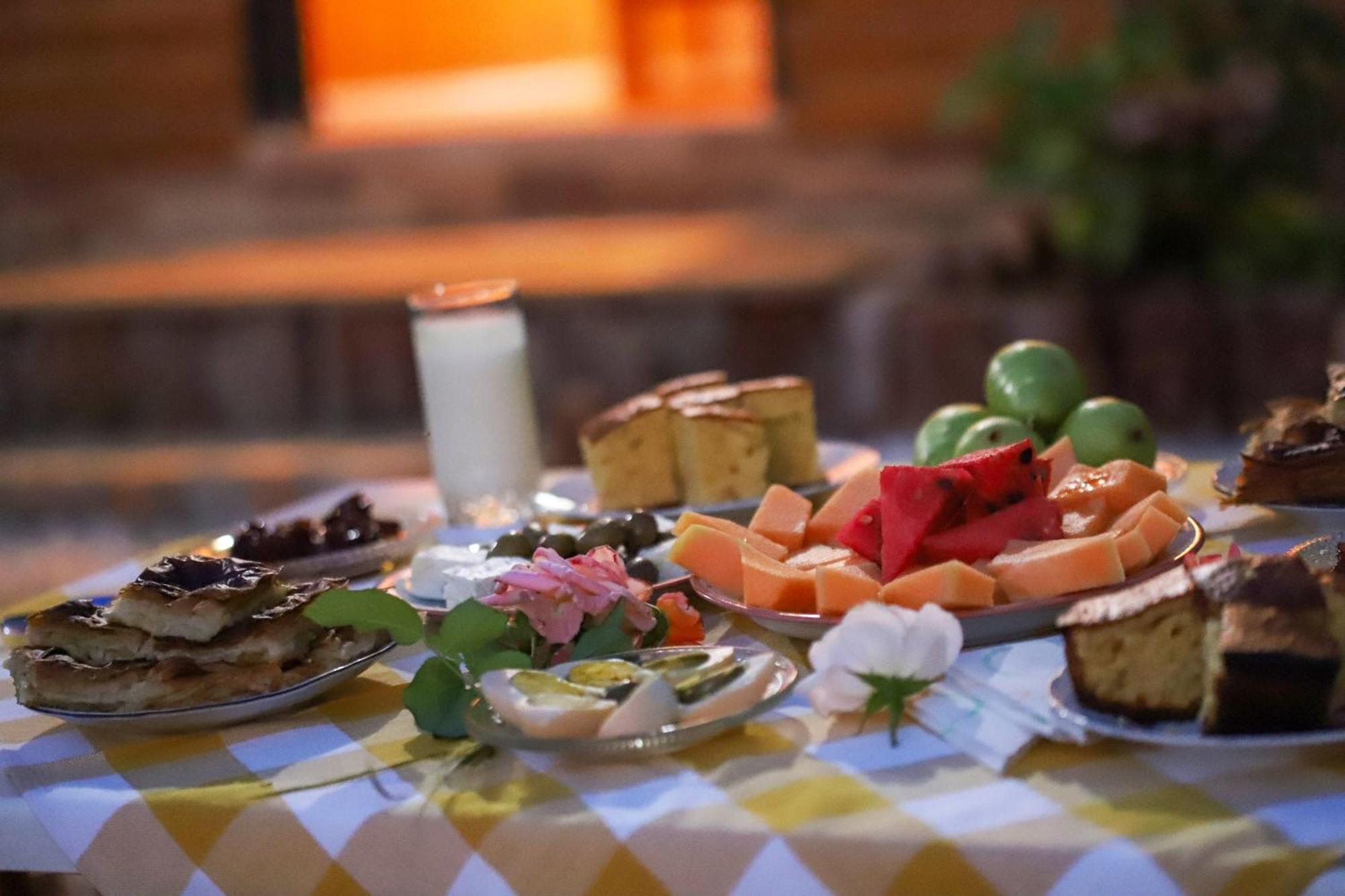 Bujtina Musta Konuk evi Berat Dış mekan fotoğraf
