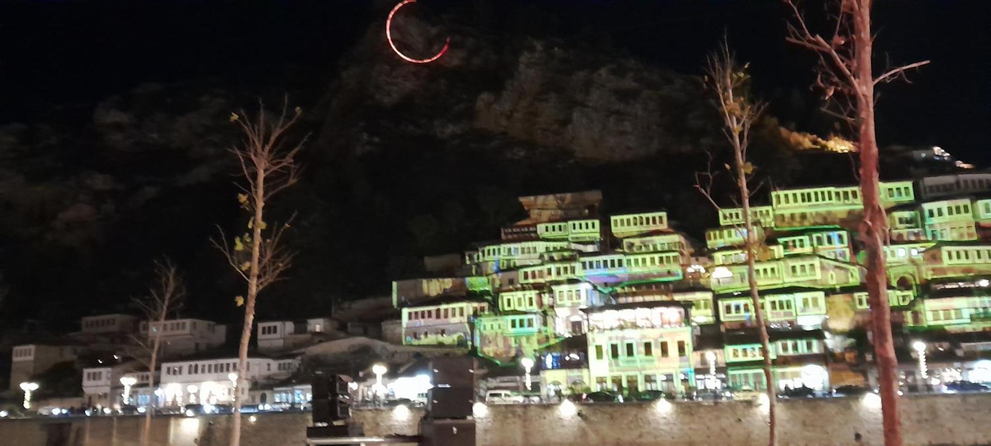 Bujtina Musta Konuk evi Berat Dış mekan fotoğraf